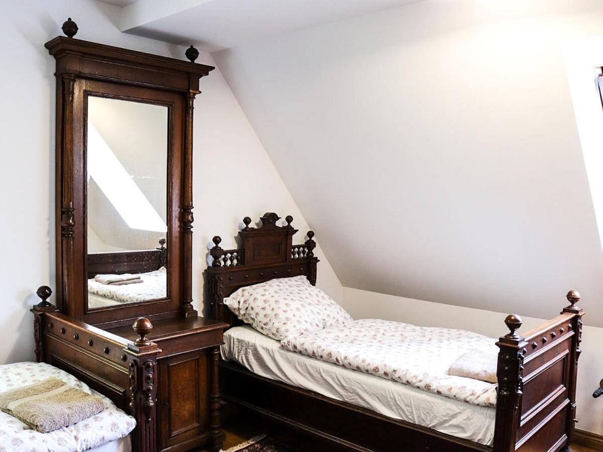 Bed and Breakfast Dwor Gogolewo Nad Warta Ksiaz Wielkopolski Exterior foto