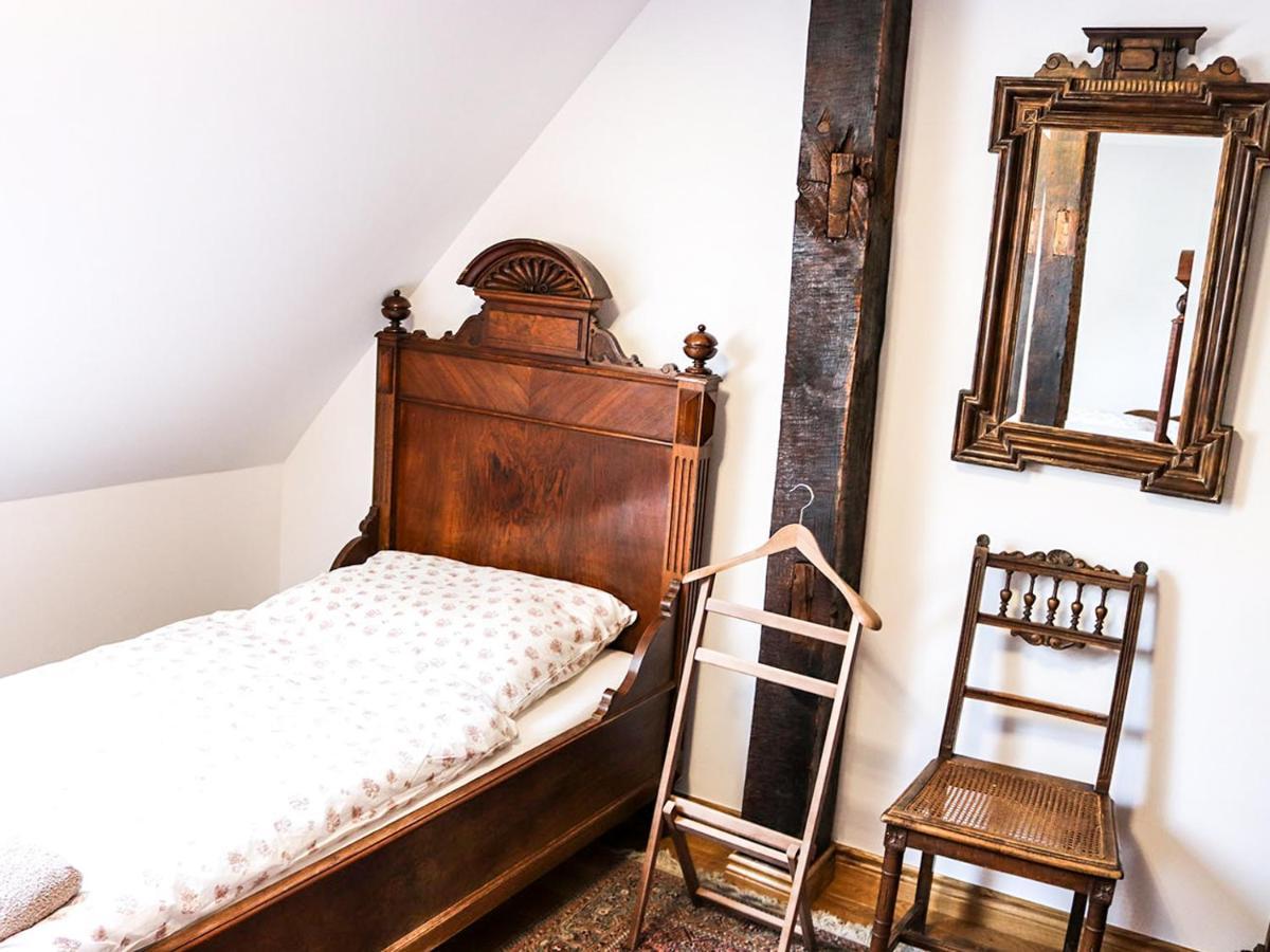 Bed and Breakfast Dwor Gogolewo Nad Warta Ksiaz Wielkopolski Exterior foto