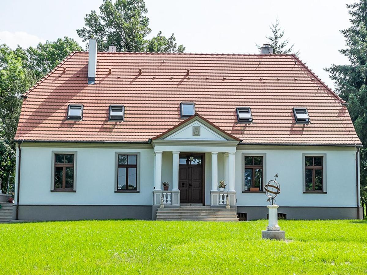 Bed and Breakfast Dwor Gogolewo Nad Warta Ksiaz Wielkopolski Exterior foto