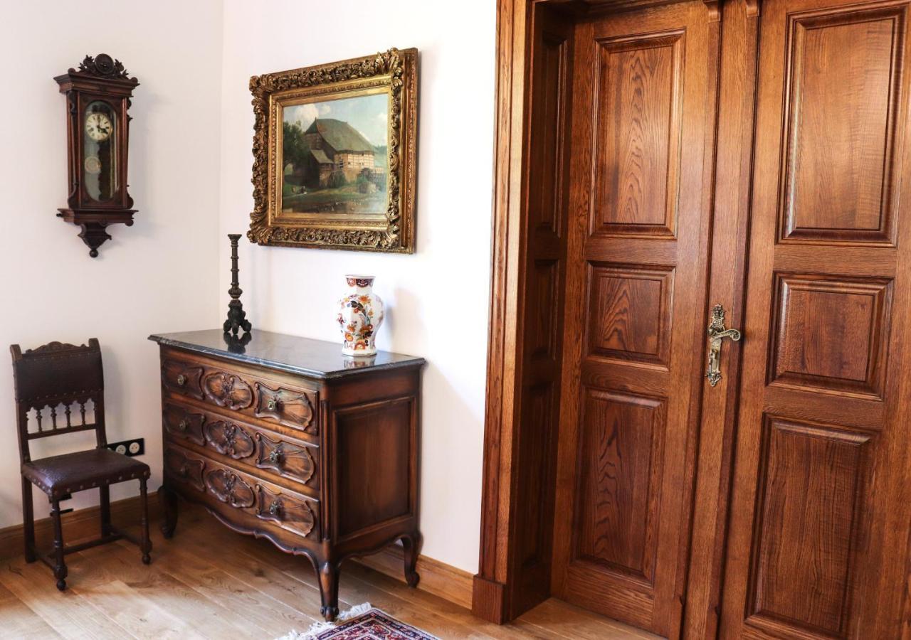 Bed and Breakfast Dwor Gogolewo Nad Warta Ksiaz Wielkopolski Exterior foto