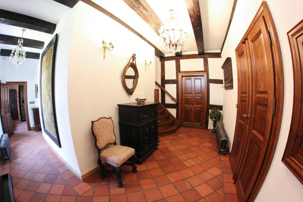 Bed and Breakfast Dwor Gogolewo Nad Warta Ksiaz Wielkopolski Exterior foto